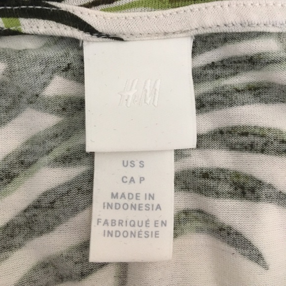 H&M Palm Frond T-Shirt - Picture 3 of 3